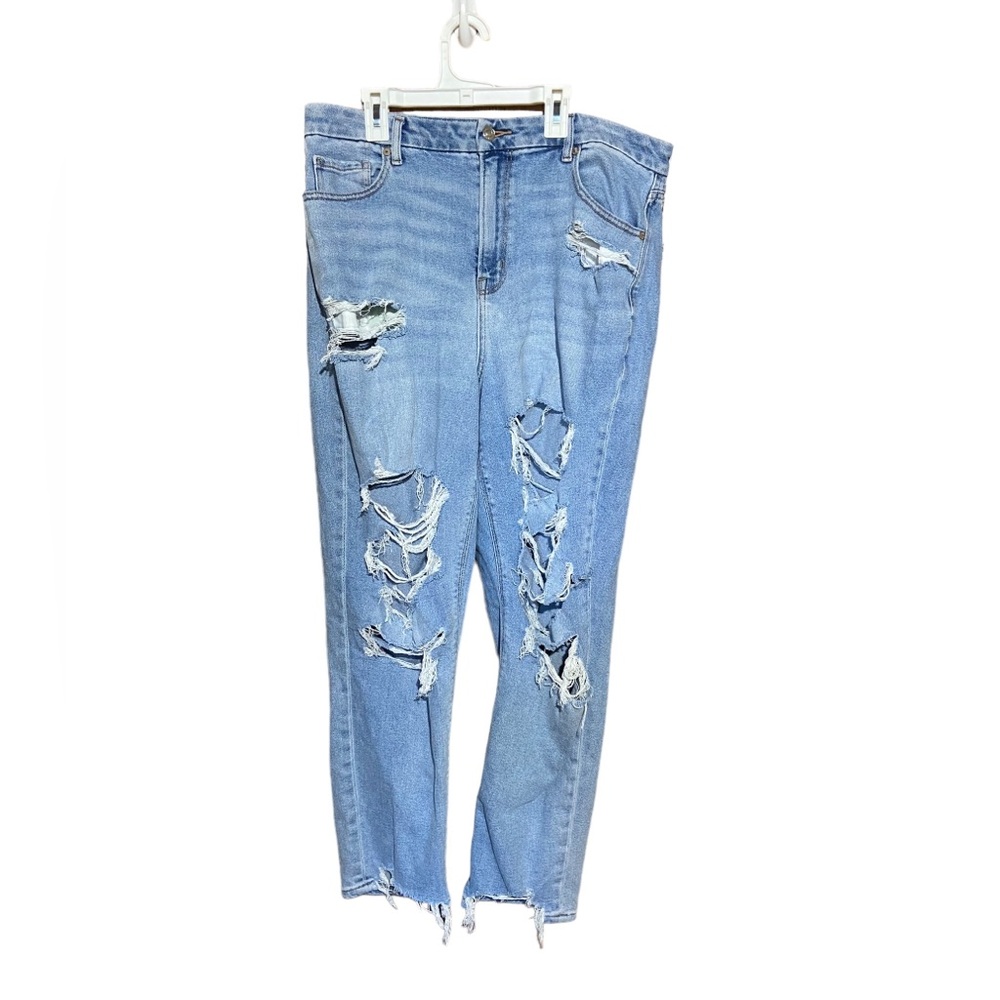American Eagle Distressed Curvy Mom Jean Stretch Size 16